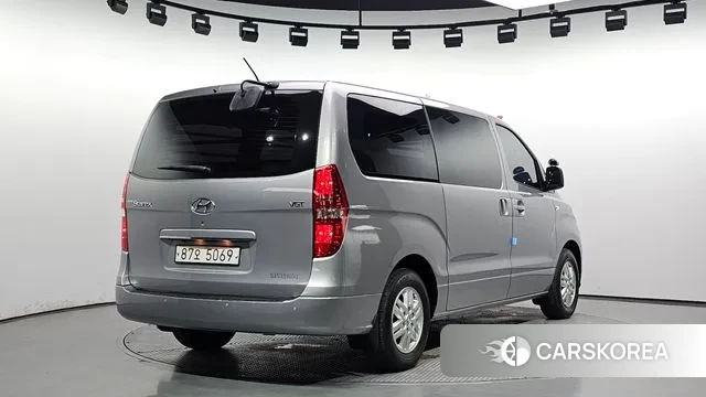 Hyundai The New Grand Starex id 3117687 из Кореи 12