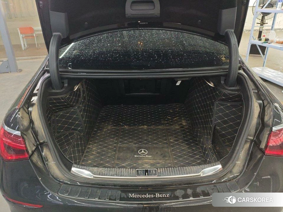 Mercedes-Benz S-class 2021 Черный из Китая, фото 2