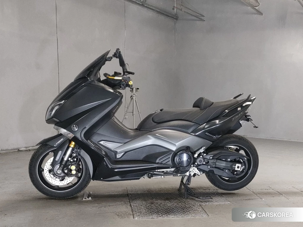 Проданный Yamaha T-MAX 530 id 4166060 из Японии