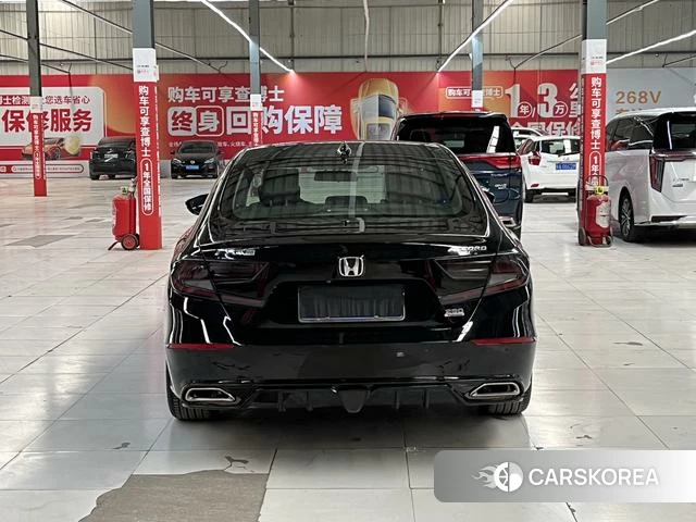 Honda Accord id 4291149 из Китая 10