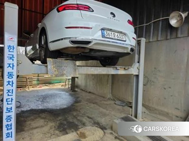 Volkswagen Arteon 2022 Белый из Кореи, фото 2