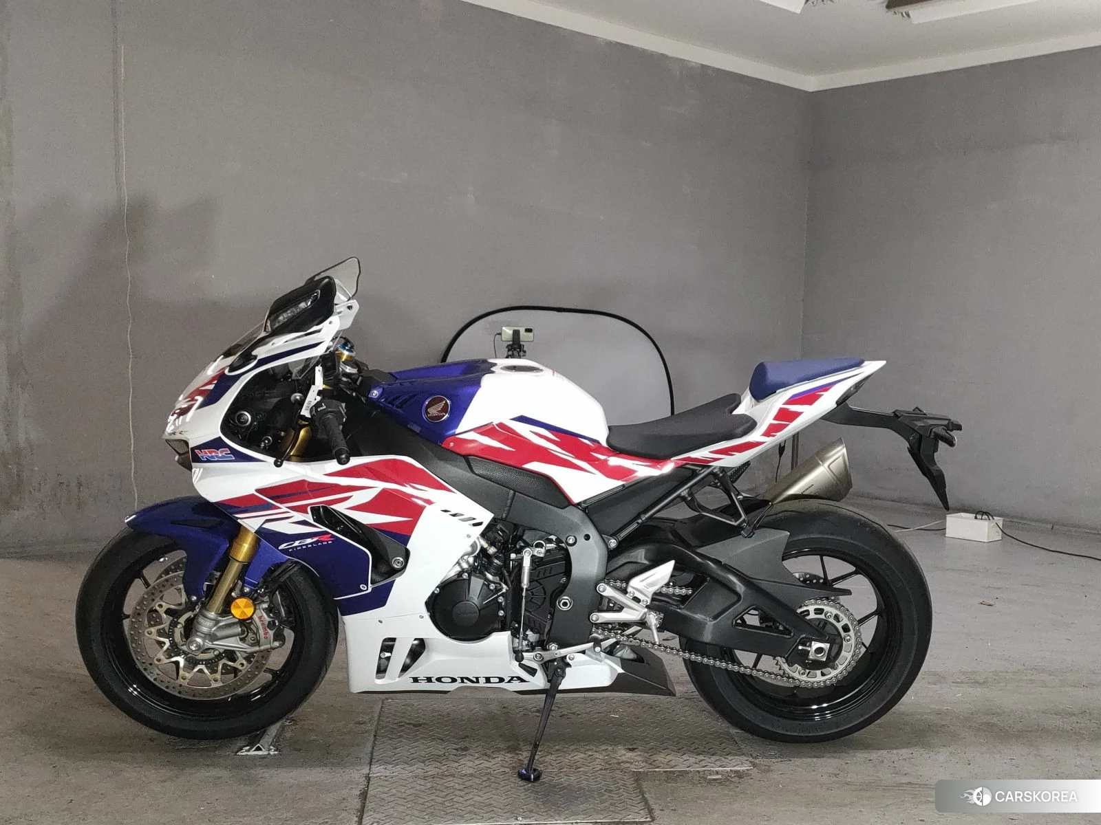Проданный Honda CBR1000RR-R FIREBLADE SP 2023 из Японии