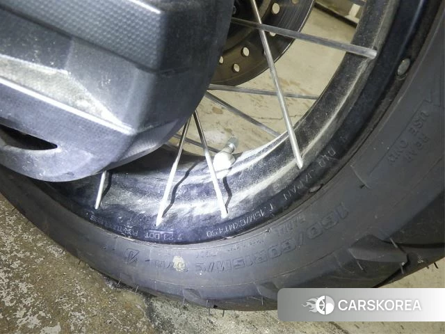 Honda X-ADV 750 id 3948299 из Японии 12