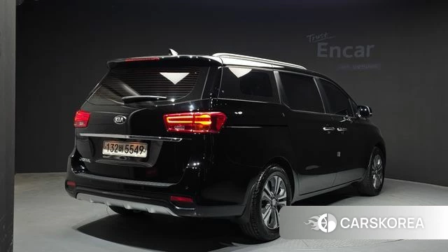 Kia The New Carnival id 4246154 из Кореи 12