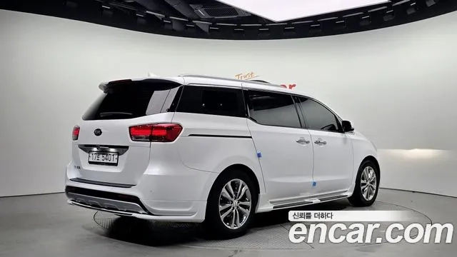 Kia All New Carnival id 2952250 из Кореи 12