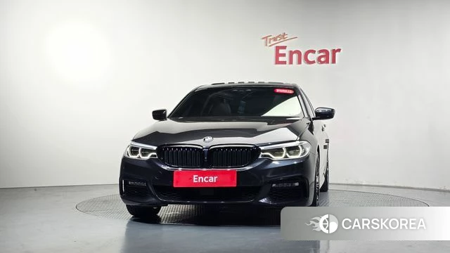 BMW 5 Series (G30) id 4345832 из Кореи 12