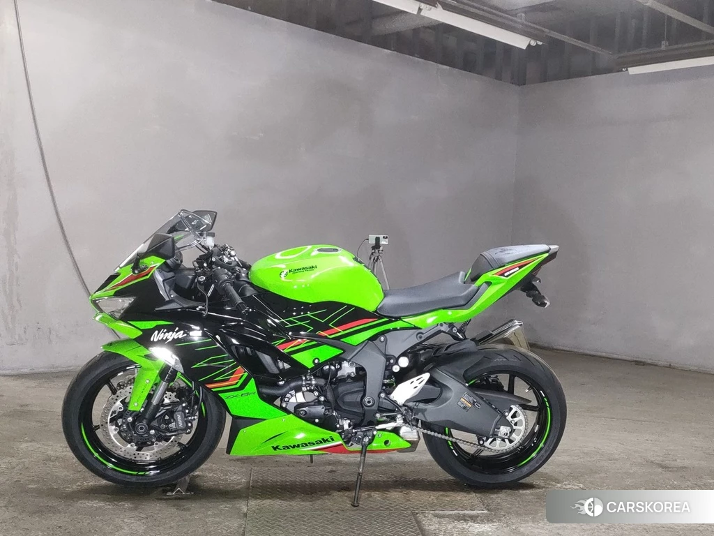 Проданный Kawasaki ZX-6R NINJA 2022 из Японии, фото 2