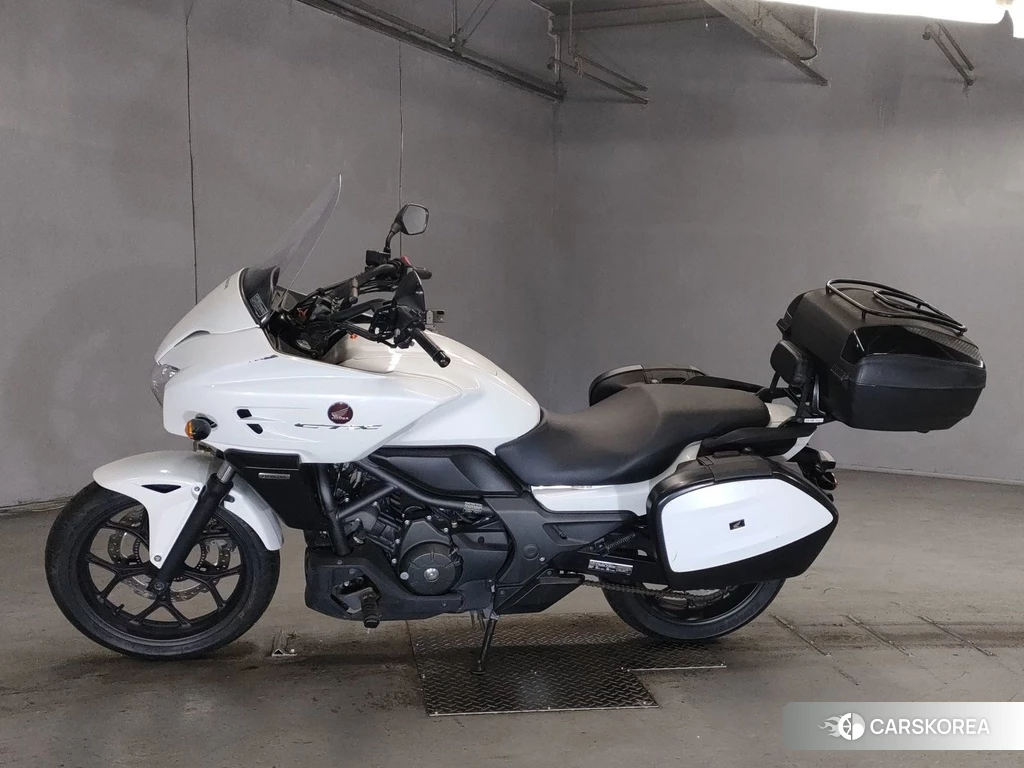 Проданный Honda CTX700 DCT 2016 из Японии, фото 2
