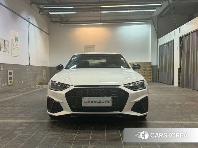 Audi A4L id 4260206 из Китая 10