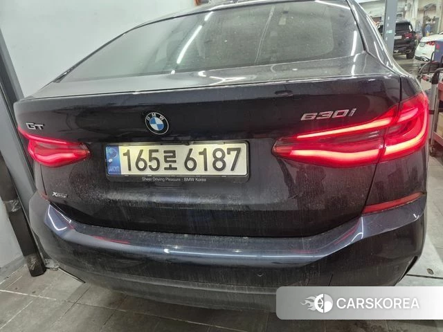 BMW 6 Series GT (G32) 2021 Черный из Кореи, фото 2