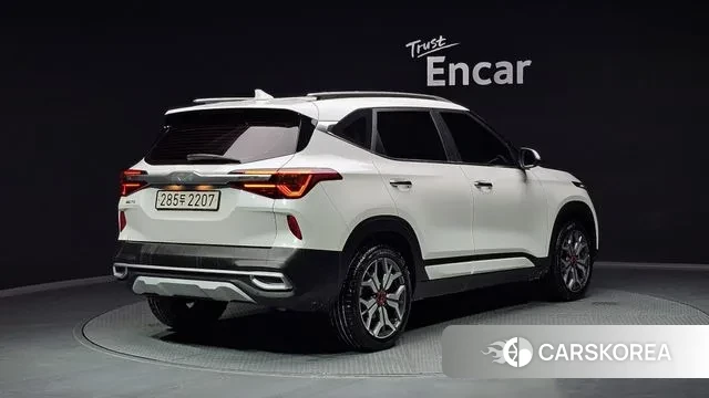 Kia Seltos id 3448114 из Кореи 12