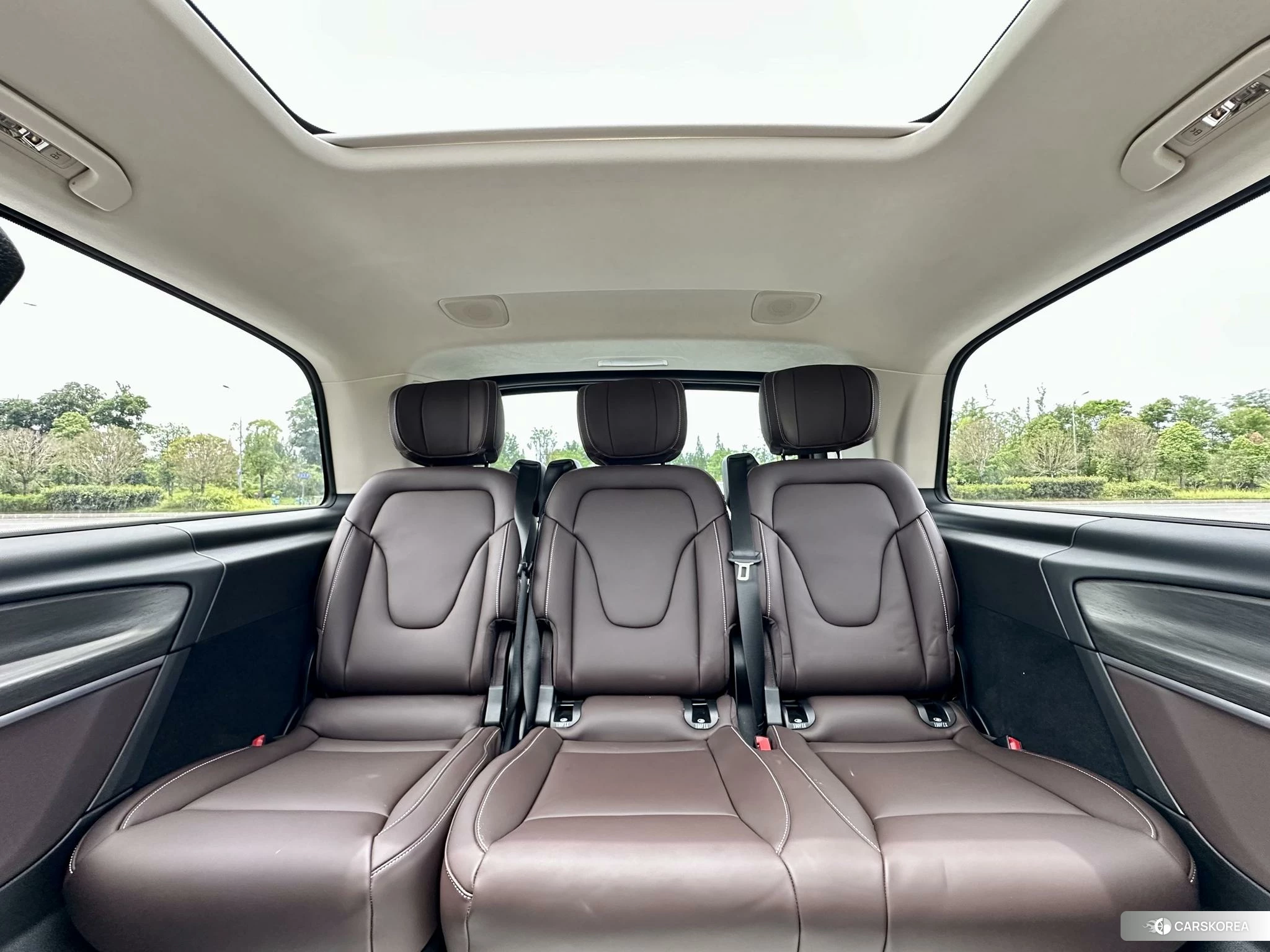 Mercedes-Benz V-class id 4452854 из Китая 10