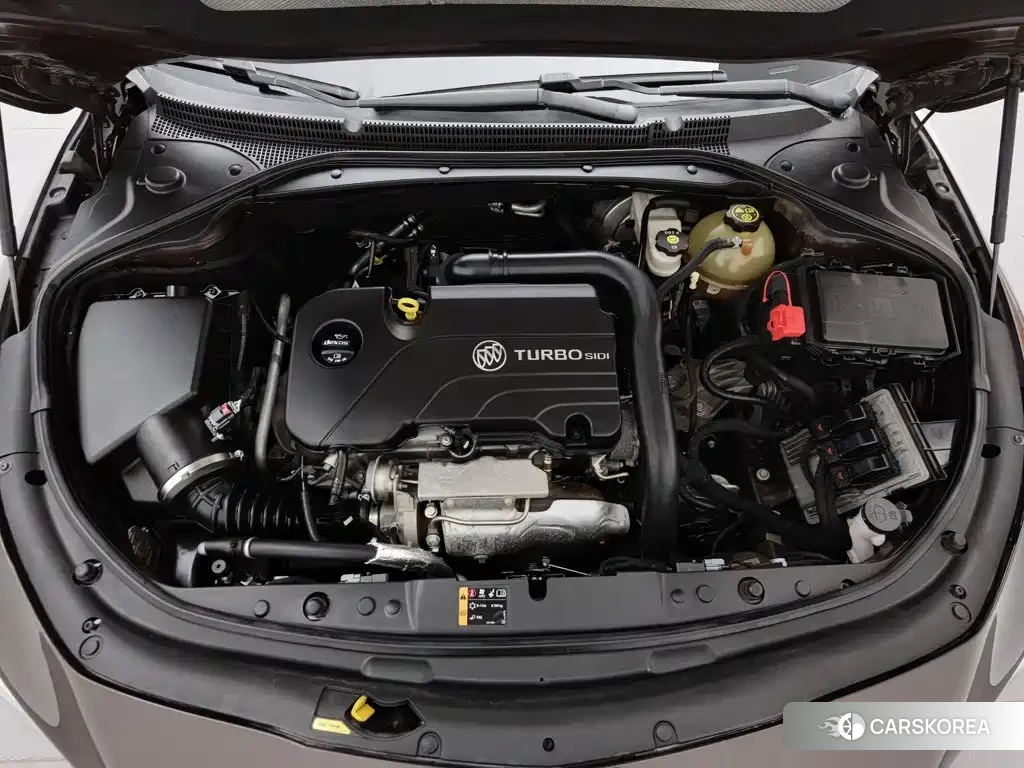 Buick Lacrosse id 4554151 из Китая 12