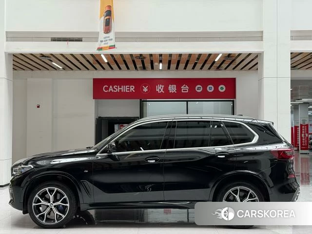 BMW X5 (imported) 2021 Черный из Китая, фото 5