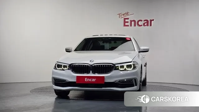 BMW 5 Series (G30) id 3469798 из Кореи 12