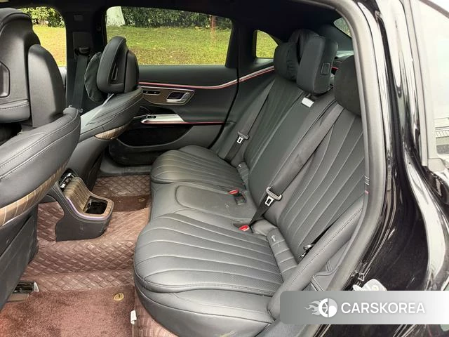 Mercedes-Benz E-class PHEV 2025 Черный из Китая, фото 5