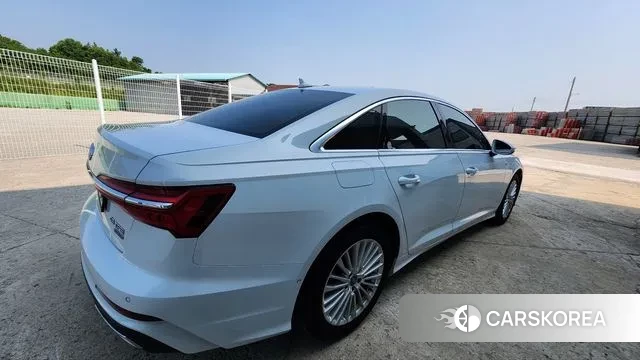 Audi A6 (C8) 2019 Белый из Кореи, фото 4