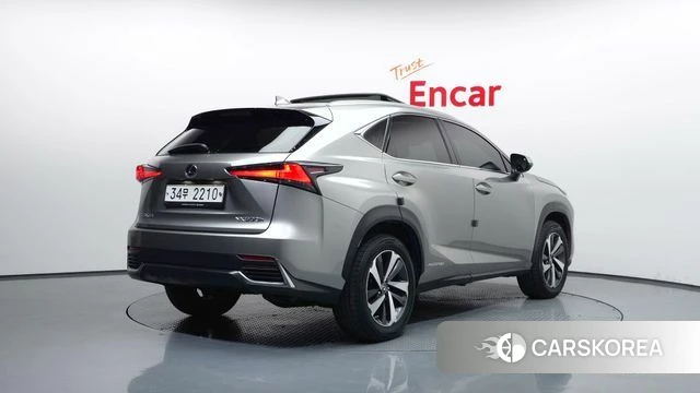 Lexus NX300h id 3886266 из Кореи 12