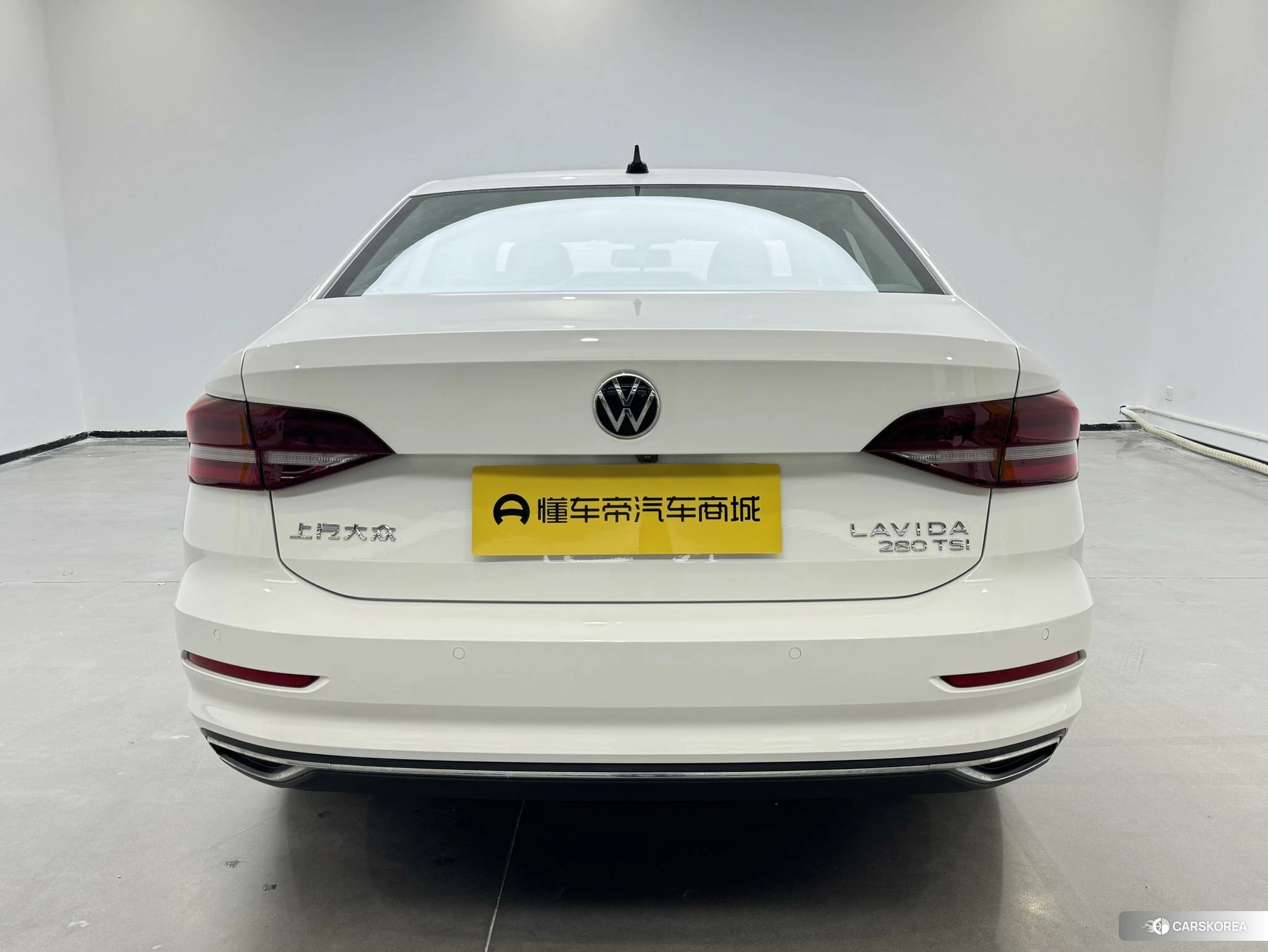 Volkswagen Lavida id 4512567 из Китая 12