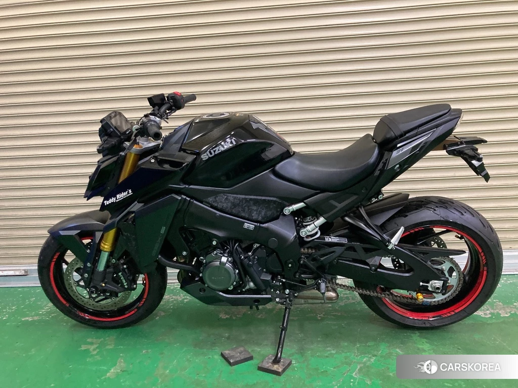 Проданный Suzuki GSX-S1000 2021 из Японии