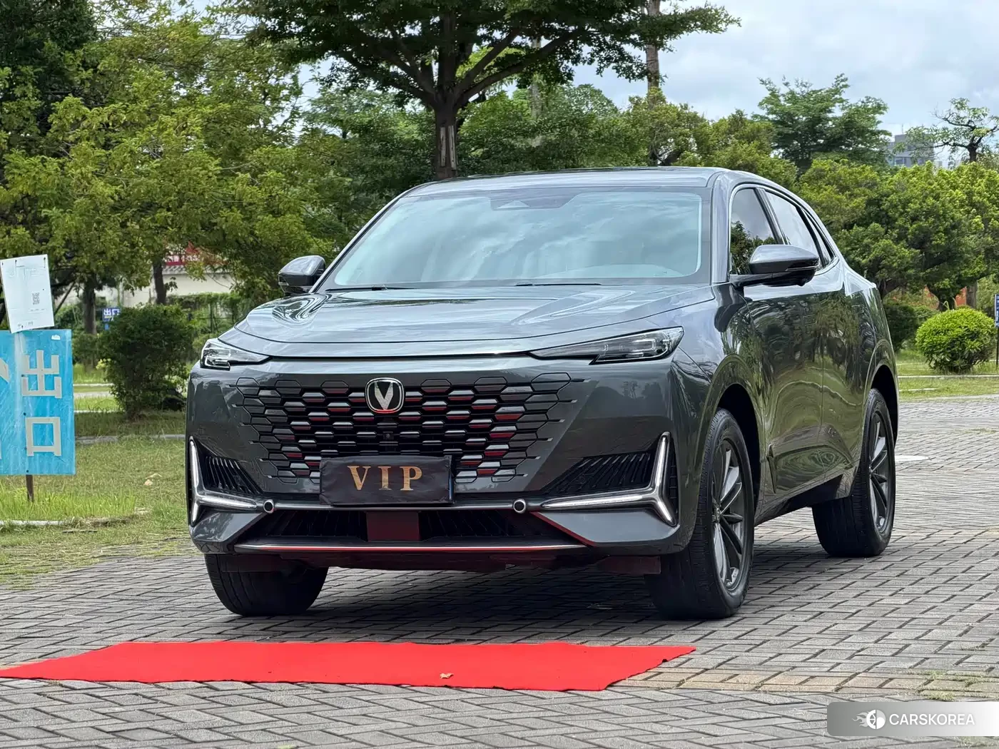 Chang'an Changan UNI-K id 4576628 из Китая 12