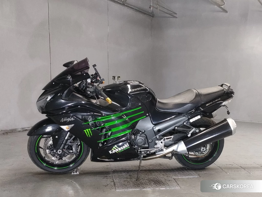 Проданный Kawasaki ZX-14R NINJA 2012 из Японии