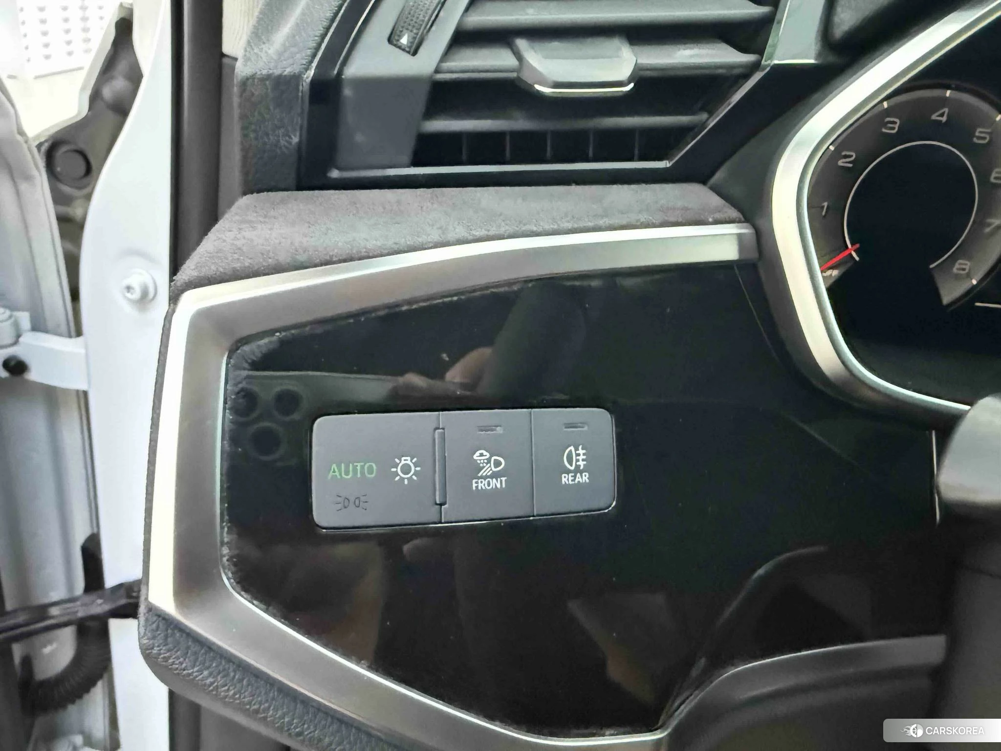 Audi Q3 id 4493184 из Китая 12