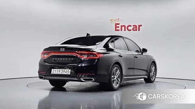 Hyundai Grandeur IG id 3045661 из Кореи 12