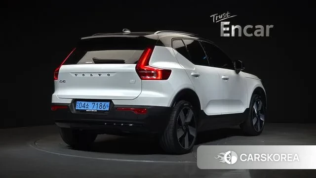 Volvo XC40 Richards id 3739318 из Кореи 12