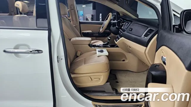 Kia The New Carnival id 2756337 из Кореи 12