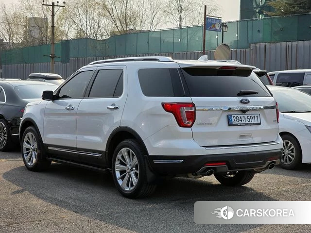 Ford Explorer id 3801477 из Кореи 12