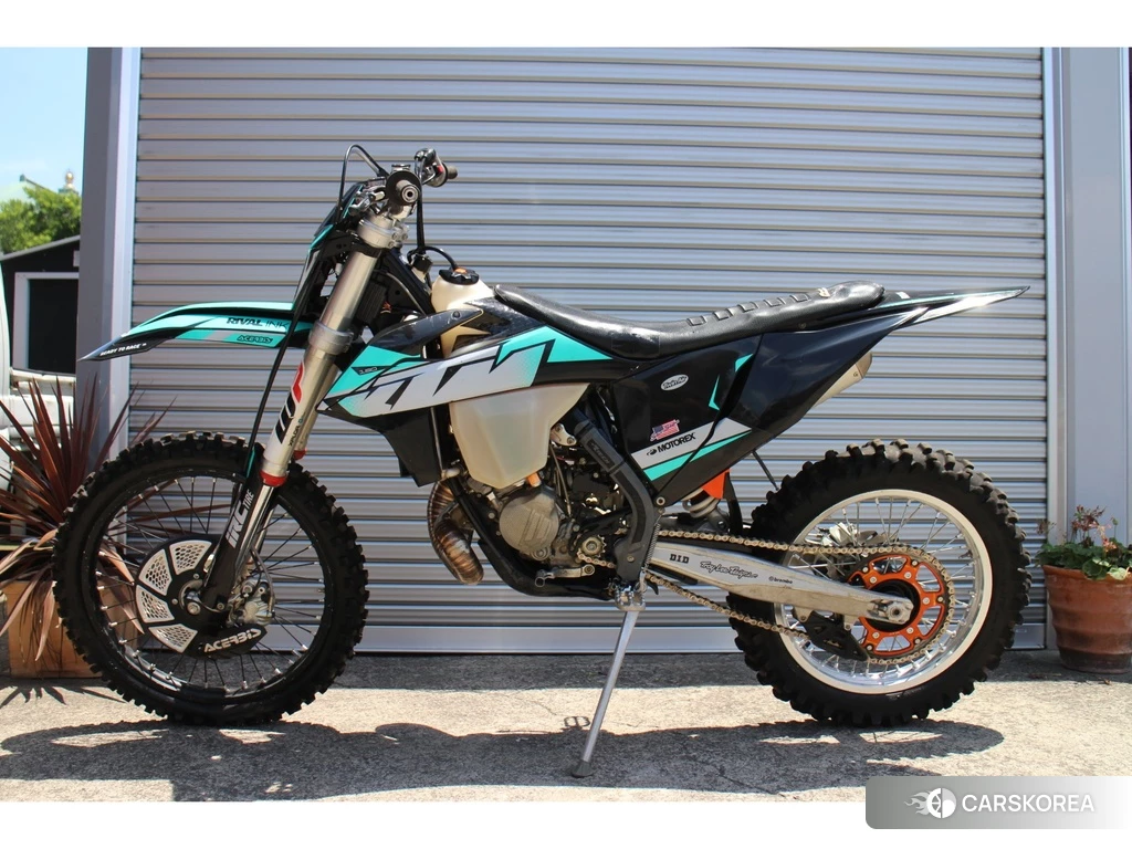 Проданный KTM 150EXC 2021 из Японии, фото 2