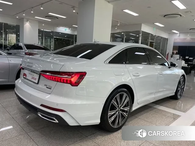 Audi A6 (C8) id 3611156 из Кореи 12