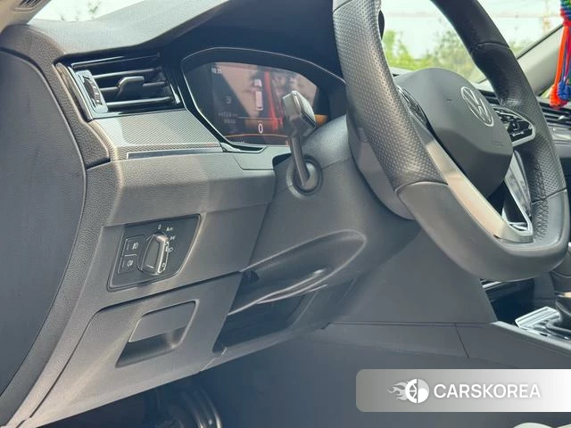 Volkswagen Magotan id 4393163 из Китая 12