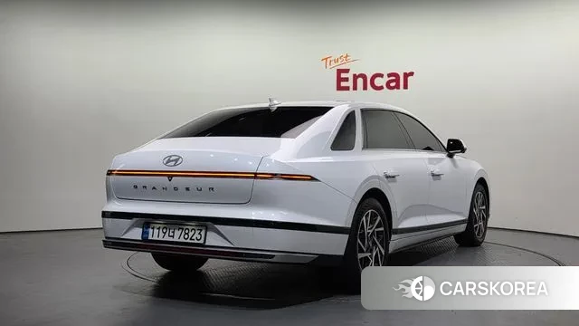 Hyundai Grandeur (GN7) id 3508087 из Кореи 12