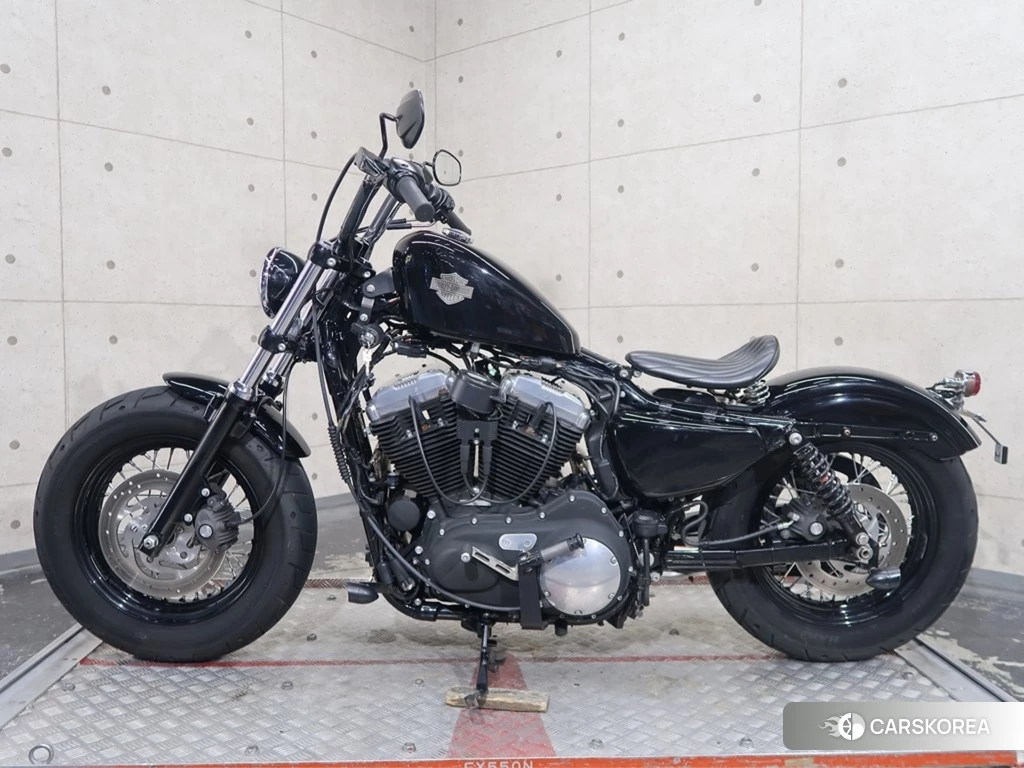 Проданный Harley-Davidson Sportster 48 XL1200X 2013 из Японии, фото 2