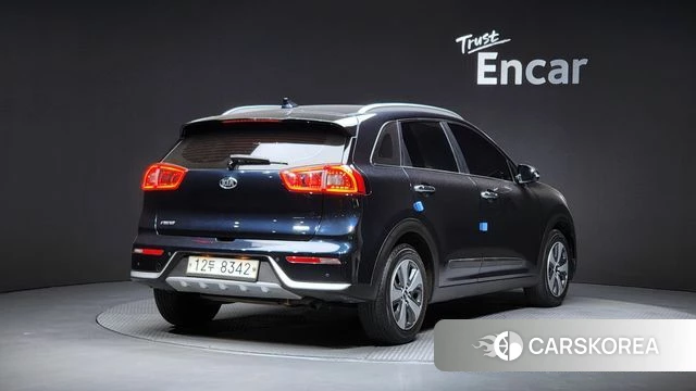 Kia Niro id 3893768 из Кореи 12