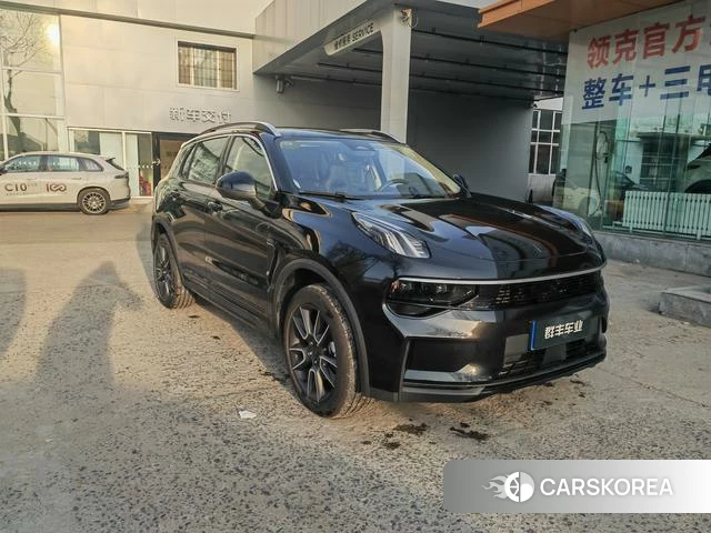 Lynk 01 2024 Черный из Китая, фото 5