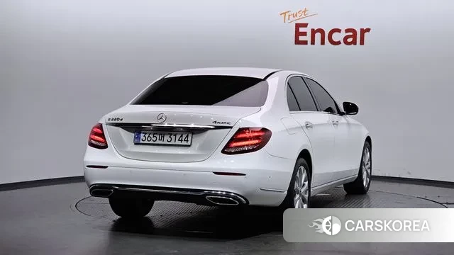 Mercedes-Benz E-Class W213 id 3170752 из Кореи 12