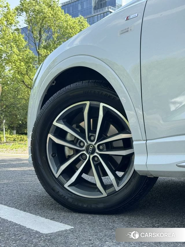 Audi Q3 2022 Белый из Китая, фото 6