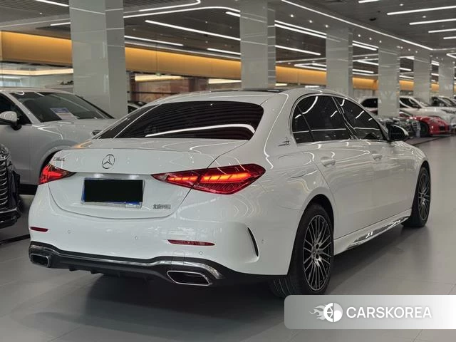 Mercedes-Benz Class C 2022 Белый из Китая, фото 5