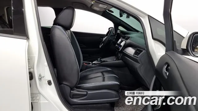 Nissan Leaf (ZE1) id 2558346 из Кореи 12