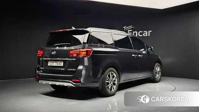 Kia The New Carnival id 4557932 из Кореи 12
