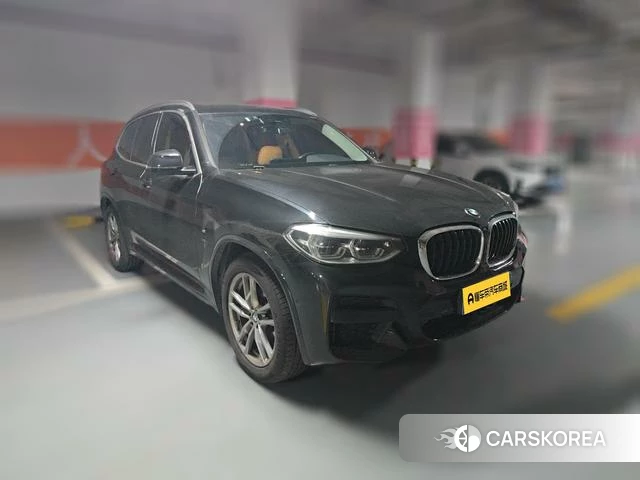 BMW X3 2021 Черный из Китая, фото 2