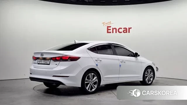 Hyundai Avante AD id 3469954 из Кореи 12