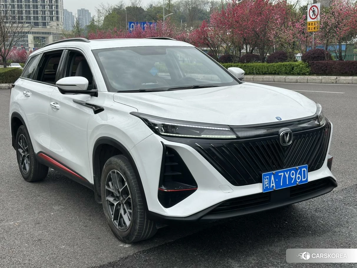 Chang'an CS75 PLUS 2022 Белый из Китая, фото 5