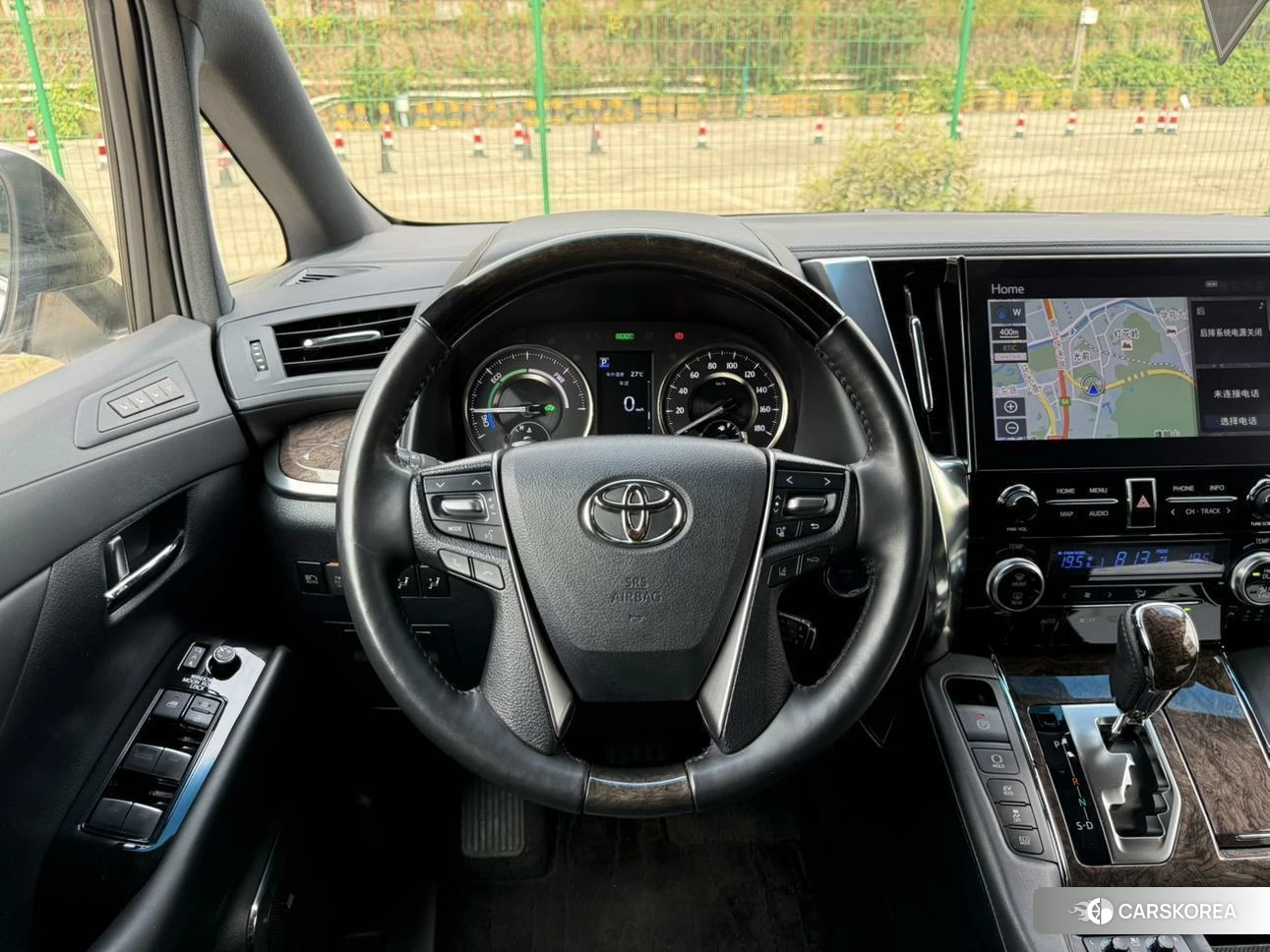 Toyota Elfa 2021 Белый из Китая, фото 4