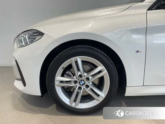 BMW 1 series 2023 Белый из Китая, фото 6
