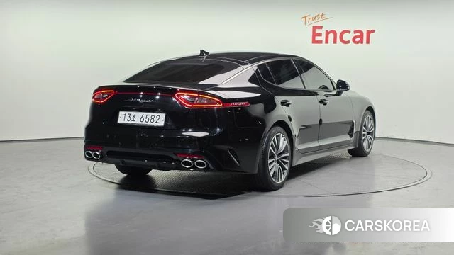 Kia Stinger id 3942945 из Кореи 12