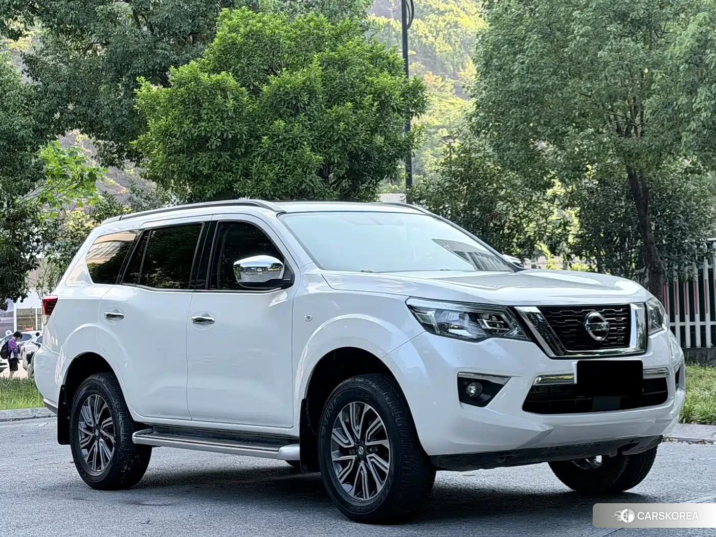 Nissan Terra id 4679808 из Китая 8